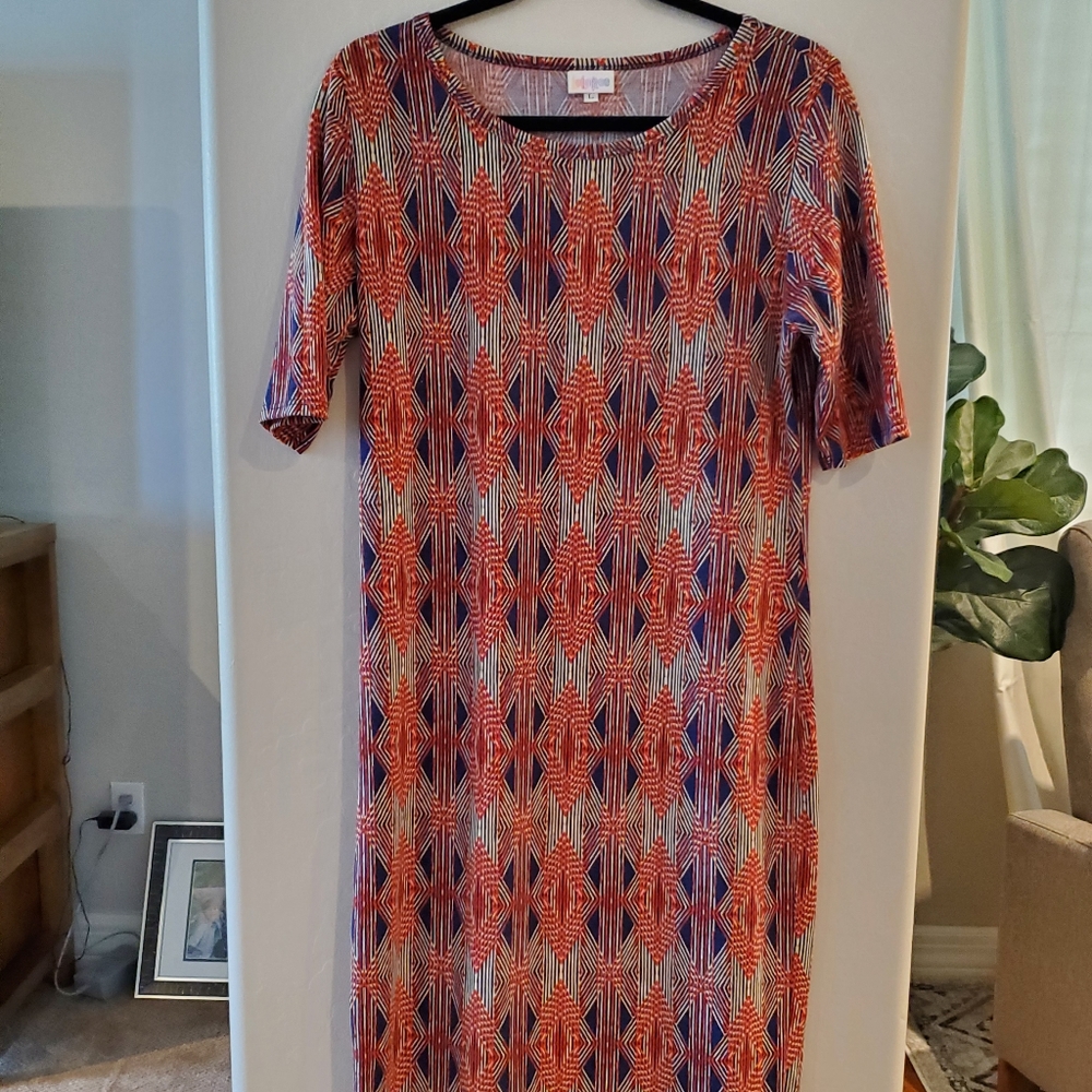 LuLaRoe Julia fitted dress size M